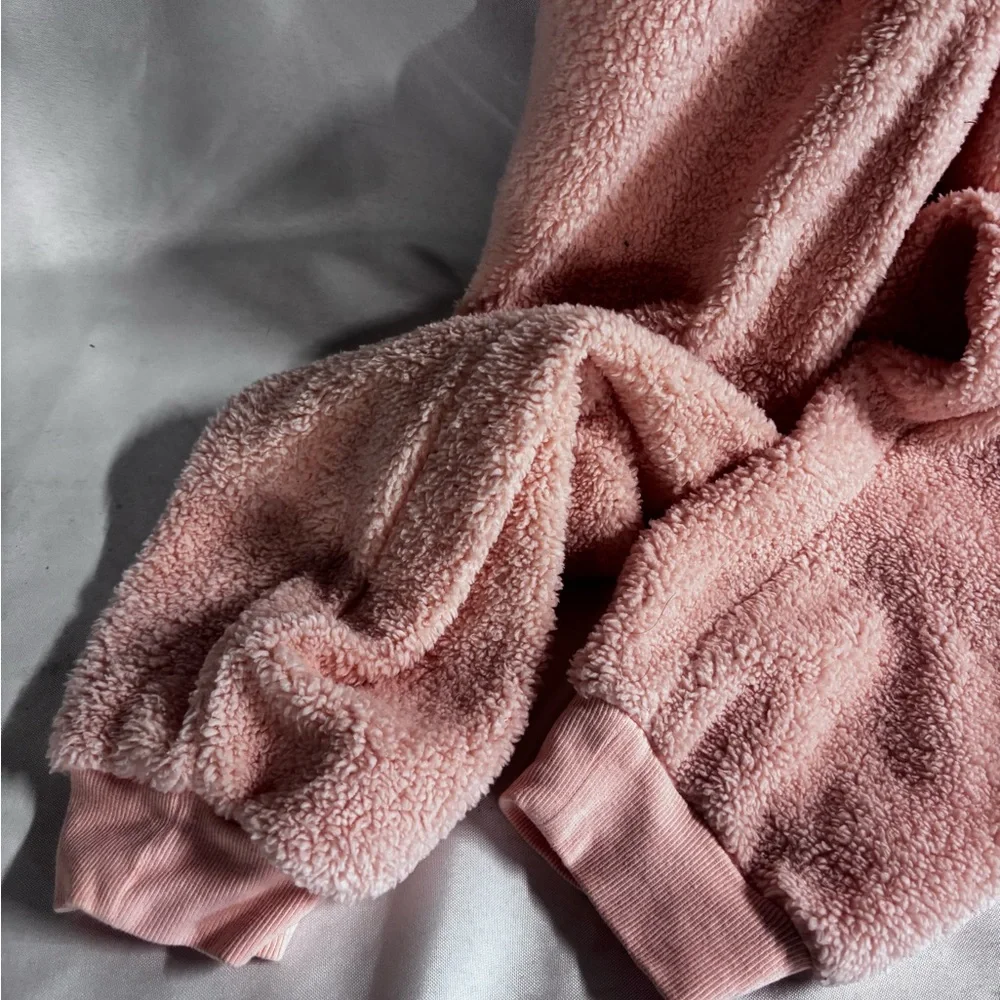 Celebrate Halloween Women's Cozy Pink‎ Pajama Set